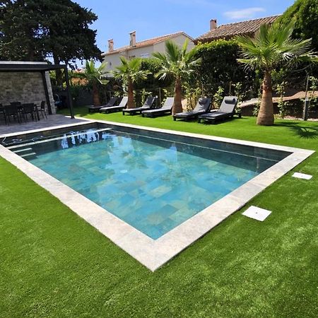 Etoile Du Berger Saint Aygulf 3 Villas Et 4 Appartements Jardin Individuel Et Piscine Chauffee En Saison - La Mer Et Les Plages 450 M Εξωτερικό φωτογραφία