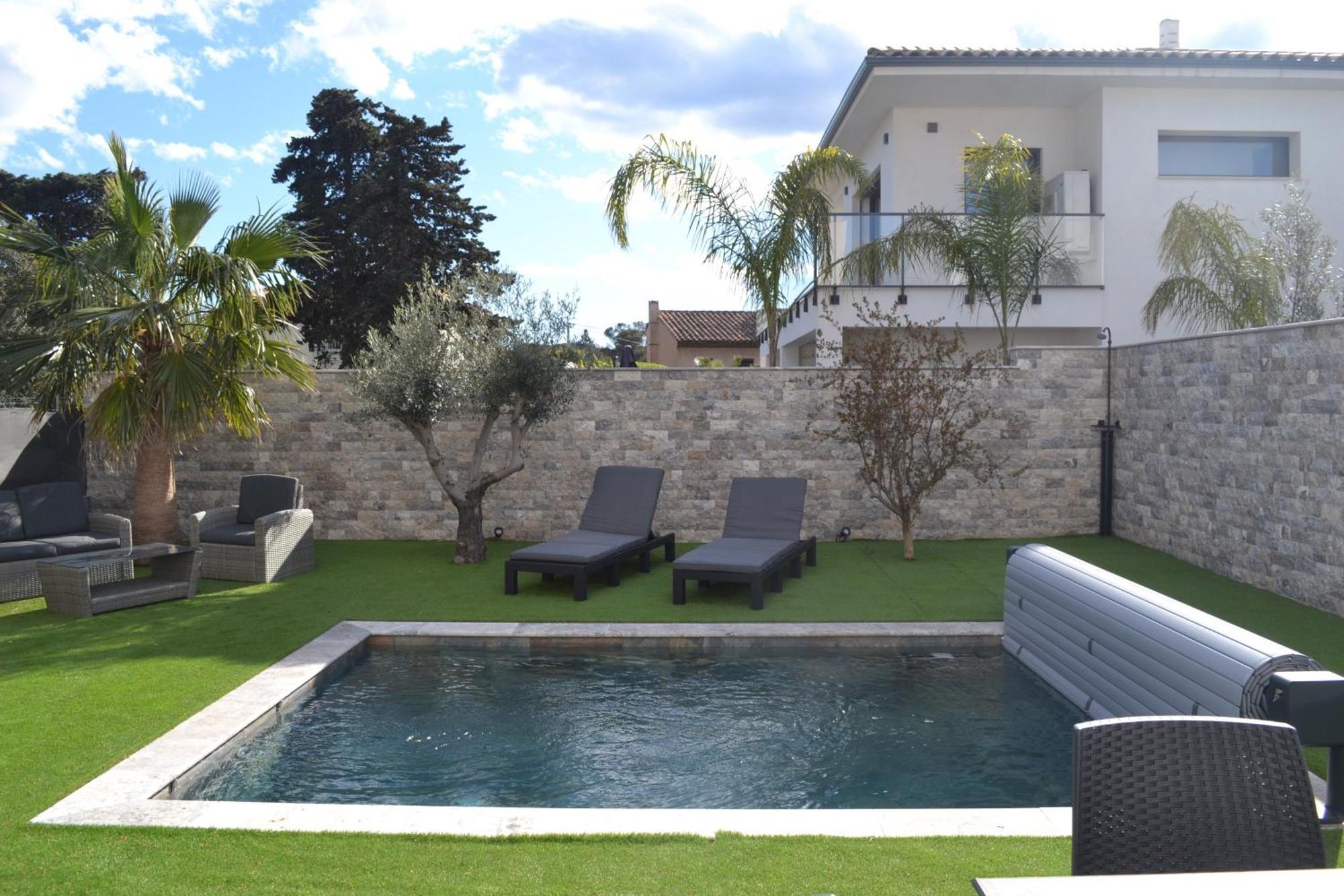 Etoile Du Berger Saint Aygulf 3 Villas Et 4 Appartements Jardin Individuel Et Piscine Chauffee En Saison - La Mer Et Les Plages 450 M Εξωτερικό φωτογραφία
