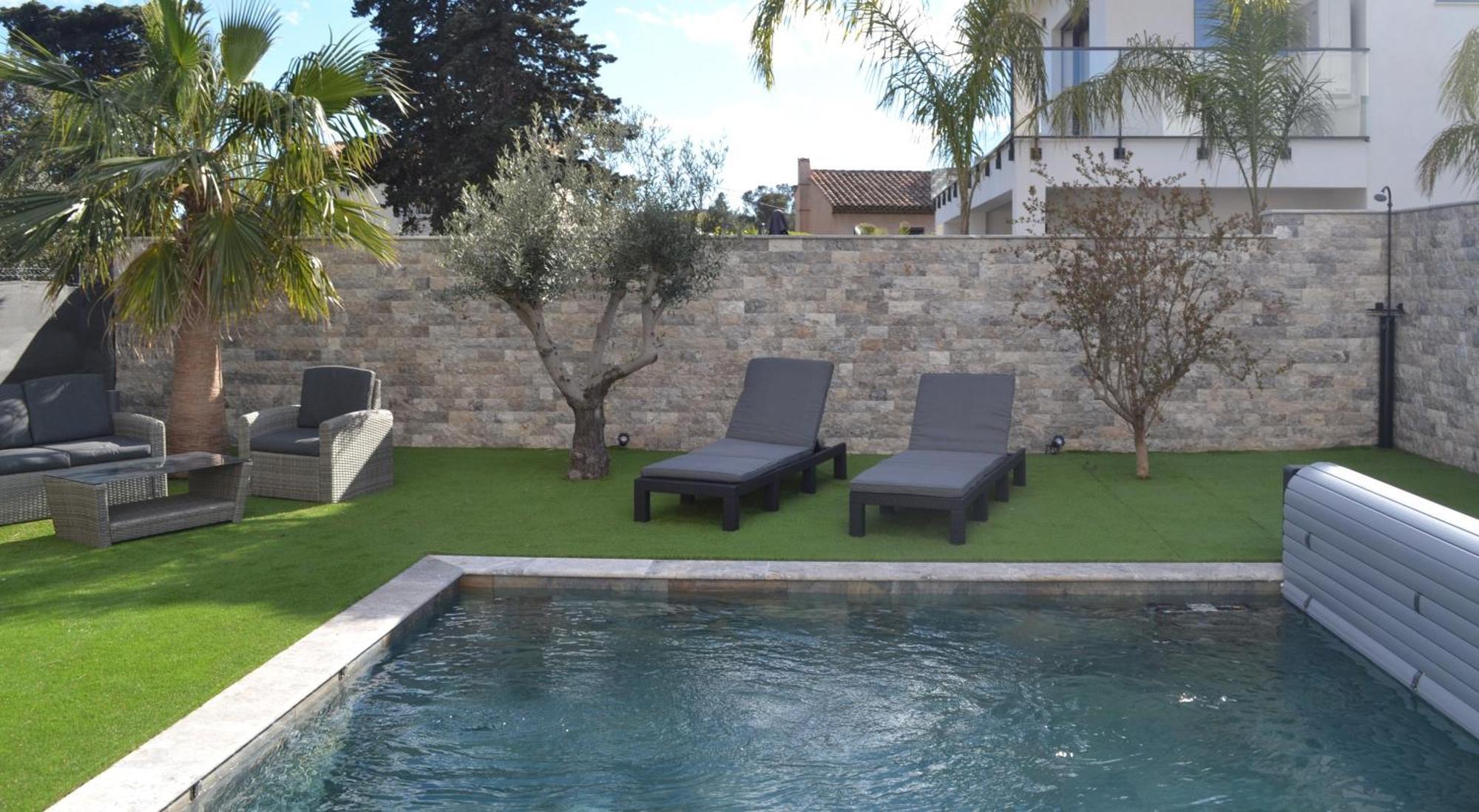 Etoile Du Berger Saint Aygulf 3 Villas Et 4 Appartements Jardin Individuel Et Piscine Chauffee En Saison - La Mer Et Les Plages 450 M Εξωτερικό φωτογραφία