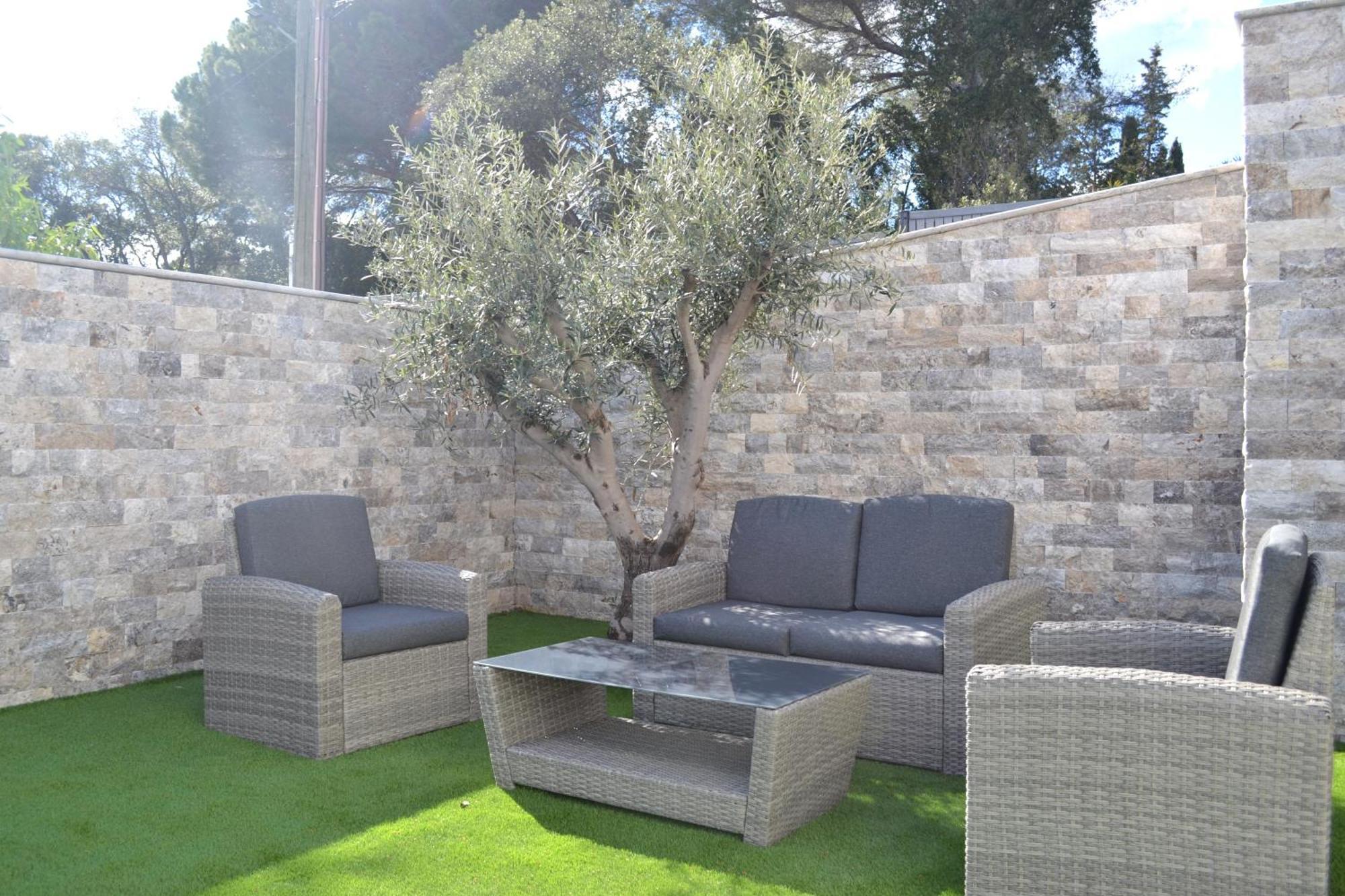 Etoile Du Berger Saint Aygulf 3 Villas Et 4 Appartements Jardin Individuel Et Piscine Chauffee En Saison - La Mer Et Les Plages 450 M Εξωτερικό φωτογραφία