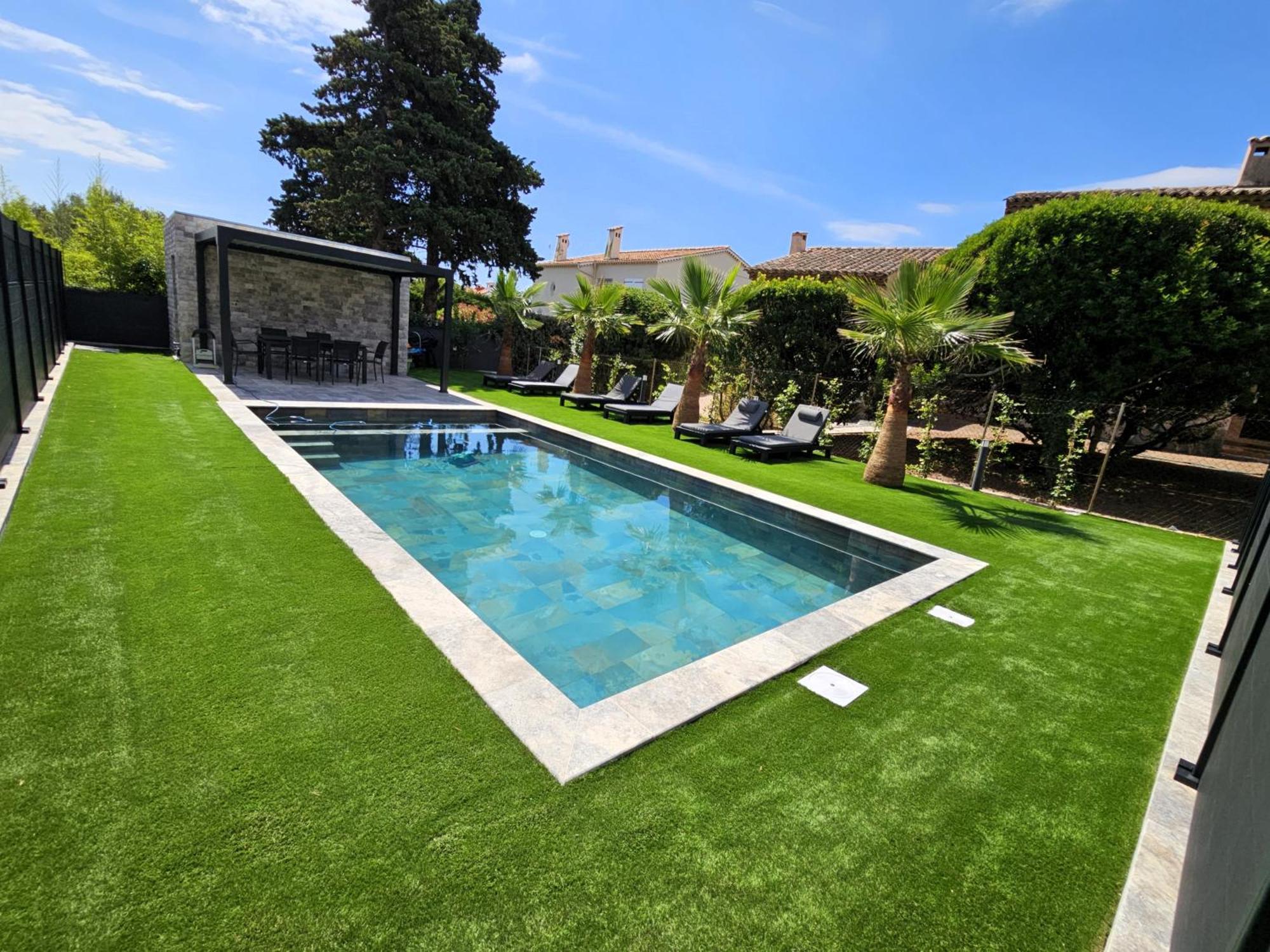 Etoile Du Berger Saint Aygulf 3 Villas Et 4 Appartements Jardin Individuel Et Piscine Chauffee En Saison - La Mer Et Les Plages 450 M Εξωτερικό φωτογραφία